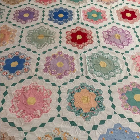 Vintage 75”x90” Grandmother’s Flower Garden Quilt Top Only Unfinished Handmade - Picture 3 of 8